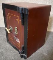 Small Antique Safe with Key, Coopers Safe Co, London (7 of 7) Small Antique Safe with Key, Coopers Safe Co, London (7 of 7)