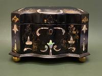 Good Quality 19th Century Papier Mache Tea Caddy (2 of 6) Good Quality 19th Century Papier Mache Tea Caddy (2 of 6)