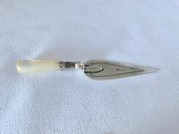 Sterling Silver & Mother of Pearl Book Marker Trowel. c1900. (6 of 6) Sterling Silver & Mother of Pearl Book Marker Trowel. c1900. (6 of 6)