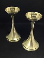 Pair of Arts & Crafts Brass Elegant Candlesticks (2 of 6) Pair of Arts & Crafts Brass Elegant Candlesticks (2 of 6)