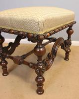 Antique 19th Century Outstanding Quality Walnut Stool. (3 of 5) Antique 19th Century Outstanding Quality Walnut Stool. (3 of 5)