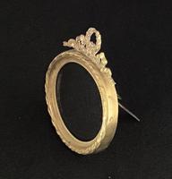 Very Good Small Victorian Oval Brass Easel Photo Frame (3 of 4) Very Good Small Victorian Oval Brass Easel Photo Frame (3 of 4)