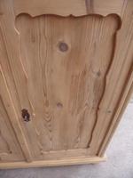 Georgian 2 Door 2 Drawer Antique Pine Kitchen / Storage Cupboard to wax / paint (6 of 12) Georgian 2 Door 2 Drawer Antique Pine Kitchen / Storage Cupboard to wax / paint (6 of 12)