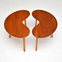 Pair of Vintage Walnut Kidney Side Tables (5 of 8) Pair of Vintage Walnut Kidney Side Tables (5 of 8)