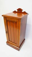 Edwardian Mahogany Bedside Cabinet (3 of 12) Edwardian Mahogany Bedside Cabinet (3 of 12)