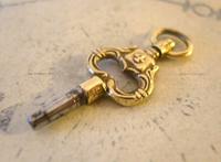 Georgian Pocket Watch Fob Key 1830s Antique Brass Heart Key Size 4 (5 of 10) Georgian Pocket Watch Fob Key 1830s Antique Brass Heart Key Size 4 (5 of 10)