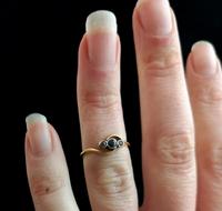 Art Deco Sapphire & Diamond trilogy ring, 18ct gold (3 of 10) Art Deco Sapphire & Diamond trilogy ring, 18ct gold (3 of 10)
