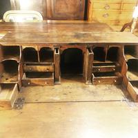 Early 18th Century Oak Bureau on Stand (6 of 7) Early 18th Century Oak Bureau on Stand (6 of 7)