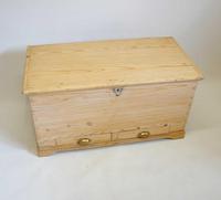 Small Victorian Pine Mule Chest (13 of 15) Small Victorian Pine Mule Chest (13 of 15)