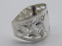 Pair of Silver Napkin Rings (5 of 7) Pair of Silver Napkin Rings (5 of 7)