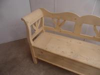 Tulip 2 Seater Antique Pine Hall / Kitchen Box / Settle / Bench to wax / paint (8 of 9) Tulip 2 Seater Antique Pine Hall / Kitchen Box / Settle / Bench to wax / paint (8 of 9)