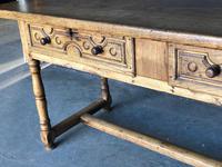 18th Century Spanish Chestnut Serving Table (20 of 27) 18th Century Spanish Chestnut Serving Table (20 of 27)