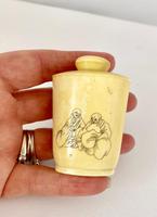 Unusual Snuff Bottle c.1910 (3 of 5) Unusual Snuff Bottle c.1910 (3 of 5)