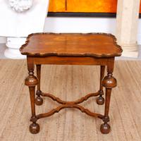 Walnut Side Table Continental Queen Anne Carved Lamp Table (4 of 12) Walnut Side Table Continental Queen Anne Carved Lamp Table (4 of 12)