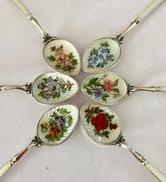 Mappin & Webb Enamel on Silver Spoons (2 of 8) Mappin & Webb Enamel on Silver Spoons (2 of 8)