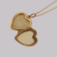 Victorian Diamond Heart Locket 9ct Gold Hinged Puff Heart Pendant & Chain Circa 1890 (2 of 9) Victorian Diamond Heart Locket 9ct Gold Hinged Puff Heart Pendant & Chain Circa 1890 (2 of 9)