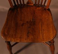 Single Wheel Back Kitchen Windsor Chair in Yew Wood (5 of 6) Single Wheel Back Kitchen Windsor Chair in Yew Wood (5 of 6)