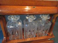 Antique Polished Oak & Ebony Three Bottle Tantalus (9 of 11) Antique Polished Oak & Ebony Three Bottle Tantalus (9 of 11)