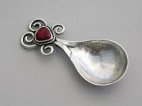 Arts & Crafts Cast Silver Caddy Spoon Red Enamel Cabochon by Omar Ramsden, London 1925 (4 of 11) Arts & Crafts Cast Silver Caddy Spoon Red Enamel Cabochon by Omar Ramsden, London 1925 (4 of 11)