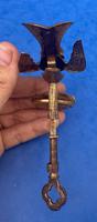 Victorian Gilt Brass Bird Sewing Clamp (5 of 11) Victorian Gilt Brass Bird Sewing Clamp (5 of 11)