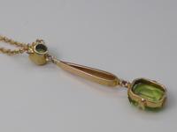 Edwardian 9ct Gold & Peridot Necklace (5 of 6) Edwardian 9ct Gold & Peridot Necklace (5 of 6)