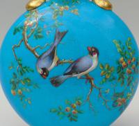 Minton Porcelain Moon Flask William Mussill 1875 Bleu Celeste (5 of 10) Minton Porcelain Moon Flask William Mussill 1875 Bleu Celeste (5 of 10)