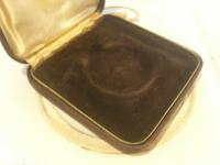Antique Pocket Watch Box 1900 Bravingtons Velvet Display Box With Recessed Base (5 of 12) Antique Pocket Watch Box 1900 Bravingtons Velvet Display Box With Recessed Base (5 of 12)