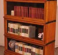 Globe Wernicke Oak Bookcase of Three Elements (6 of 12) Globe Wernicke Oak Bookcase of Three Elements (6 of 12)