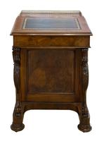 Mid 19th Century Walnut Davenport Desk (6 of 10) Mid 19th Century Walnut Davenport Desk (6 of 10)