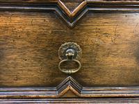 Oak Jacobean Style Chest of Drawers (9 of 13) Oak Jacobean Style Chest of Drawers (9 of 13)