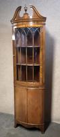Reproduction Mahogany Corner Cabinet / Corner Cupboard (8 of 8) Reproduction Mahogany Corner Cabinet / Corner Cupboard (8 of 8)
