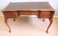 Antique Quality Burr Walnut Writing Desk (10 of 13) Antique Quality Burr Walnut Writing Desk (10 of 13)