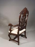 Remarkable Pair of Late 19th Century Walnut Throne Chairs (3 of 10) Remarkable Pair of Late 19th Century Walnut Throne Chairs (3 of 10)