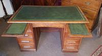 Antique Oak Desk (6 of 6) Antique Oak Desk (6 of 6)