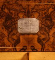 Superb Victorian Burr Walnut "Jack in a Box" Davenport (6 of 16) Superb Victorian Burr Walnut "Jack in a Box" Davenport (6 of 16)