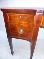 18th Century English Bow Front Sideboard (7 of 9) 18th Century English Bow Front Sideboard (7 of 9)