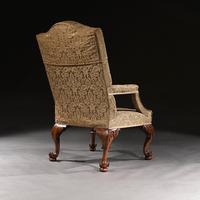 Mid 18th Century George II Walnut Library Open Armchair of Grande Scale (5 of 9) Mid 18th Century George II Walnut Library Open Armchair of Grande Scale (5 of 9)