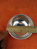 Vintage Sterling Silver Hallmarked Trinket Bon Bon Dish 1961 Walker & Hall Sheffield (3 of 8) Vintage Sterling Silver Hallmarked Trinket Bon Bon Dish 1961 Walker & Hall Sheffield (3 of 8)
