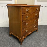 Queen Anne Burr Walnut Chest of 4 Drawers (9 of 12) Queen Anne Burr Walnut Chest of 4 Drawers (9 of 12)