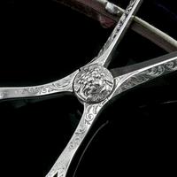 Antique Victorian Solid Silver Grape Scissors with Fine Engravings - John Gilbert 1865 (9 of 13) Antique Victorian Solid Silver Grape Scissors with Fine Engravings - John Gilbert 1865 (9 of 13)