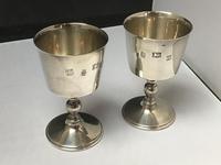 Excellent Pair of Solid Silver Goblets Eliz II (4 of 5) Excellent Pair of Solid Silver Goblets Eliz II (4 of 5)