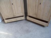 Pair of Antique Pine Arch Top 1 Panel Knockdown Wardrobes to wax / paint (8 of 12) Pair of Antique Pine Arch Top 1 Panel Knockdown Wardrobes to wax / paint (8 of 12)