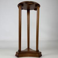 Antique 20th Century Fine Quality Plant Stand In Oak