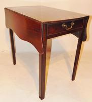 Georgian Mahogany Butterfly Pembroke Table (5 of 7) Georgian Mahogany Butterfly Pembroke Table (5 of 7)