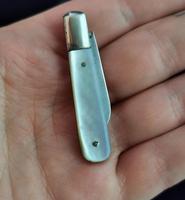 Vintage Sterling Silver & Mother of Pearl Fruit Knife (9 of 9) Vintage Sterling Silver & Mother of Pearl Fruit Knife (9 of 9)