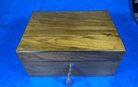 Victorian Walnut Jewellery Box (2 of 13) Victorian Walnut Jewellery Box (2 of 13)