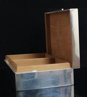 Vintage silver cigarette box engine turned (11 of 16) Vintage silver cigarette box engine turned (11 of 16)