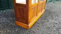 Reprodux bevan funnell yew wood display cabinet (5 of 8) Reprodux bevan funnell yew wood display cabinet (5 of 8)