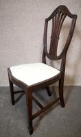 Set of Eight '6+2' Mahogany Dining Chairs in the Hepplewhite Style (9 of 15) Set of Eight '6+2' Mahogany Dining Chairs in the Hepplewhite Style (9 of 15)