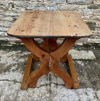 Antique Swedish Pine X-frame Trestle Table (11 of 21) Antique Swedish Pine X-frame Trestle Table (11 of 21)